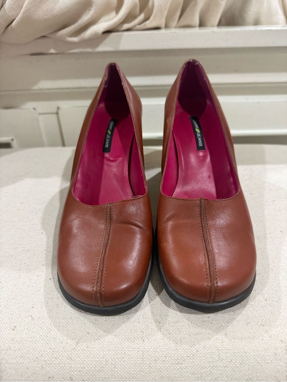 Vintage 90s DKNY Brown Leather Square Toe Heels – Chunky Block Heel 8